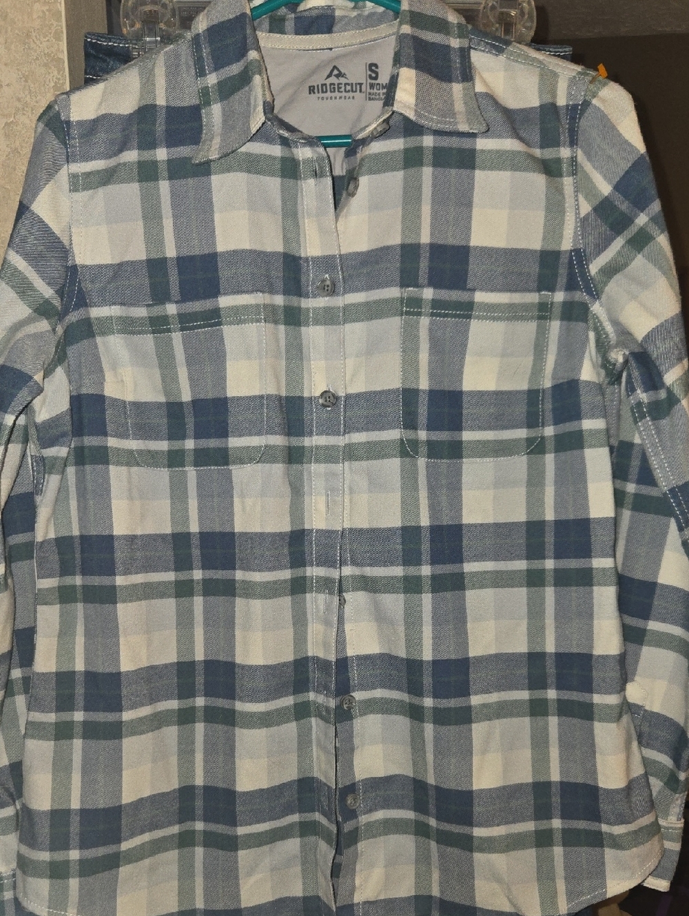 RIDGECUT Women's Blue & White Plaid Button-Down Shirt
